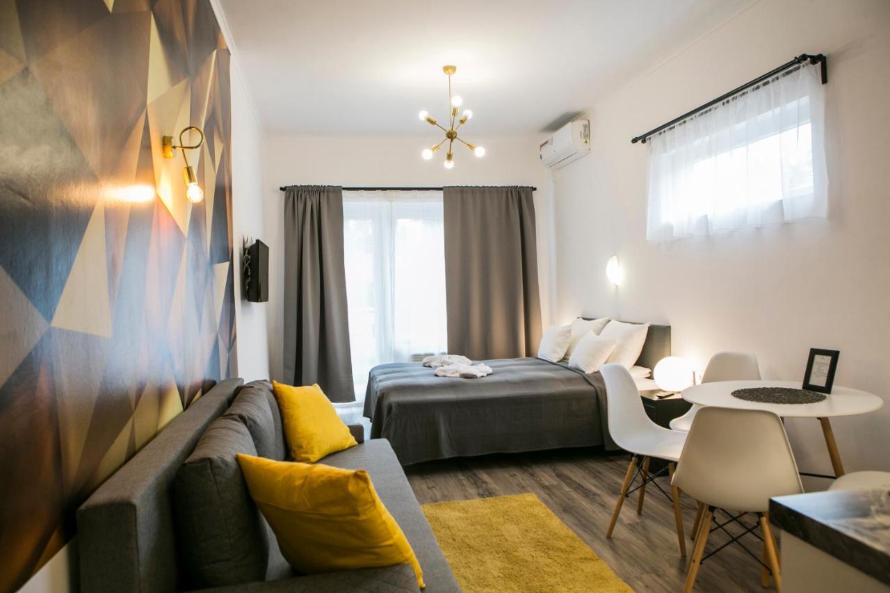 Marusius Apartmanhaz Makó Exteriör bild
