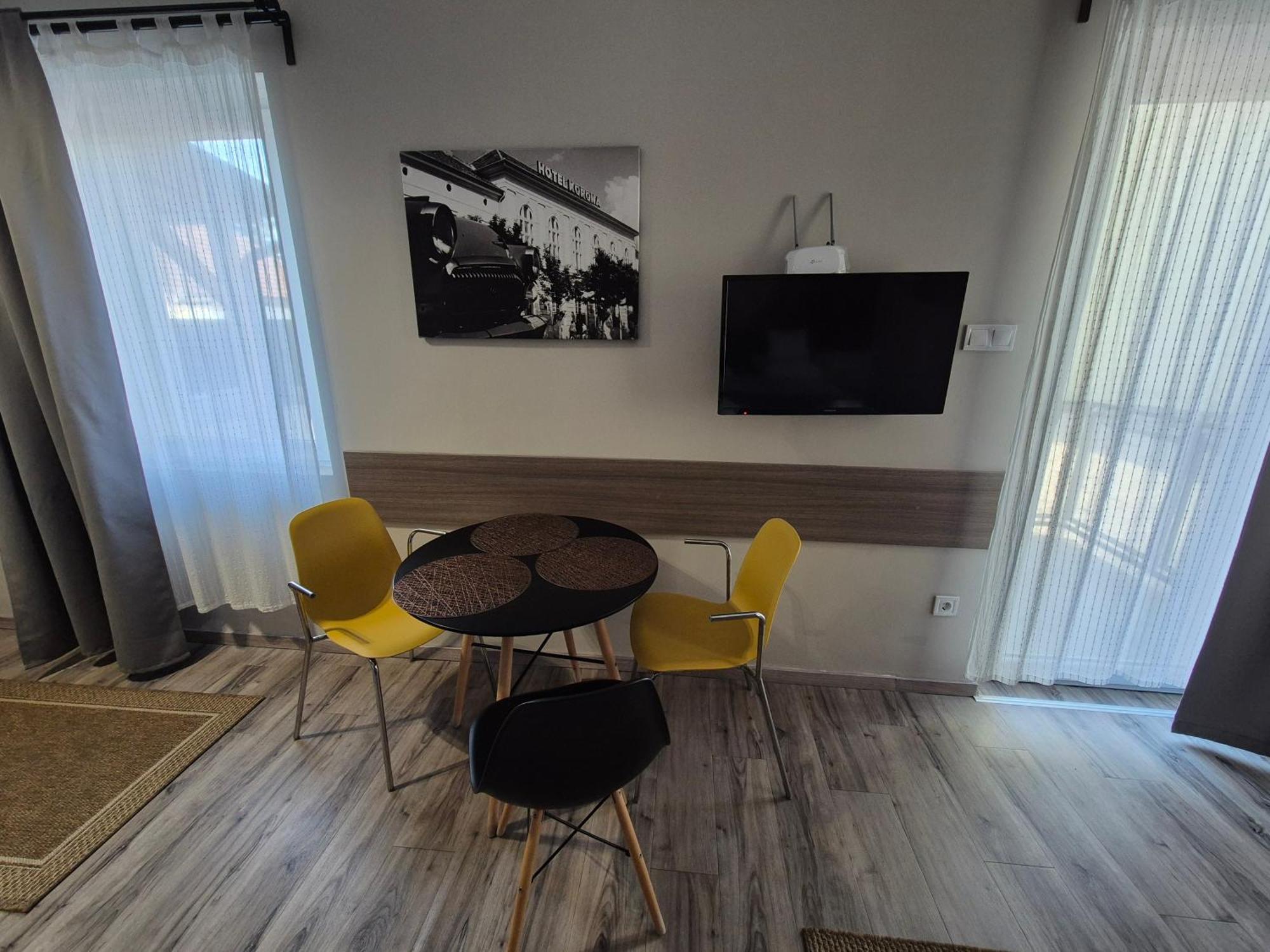 Marusius Apartmanhaz Makó Exteriör bild